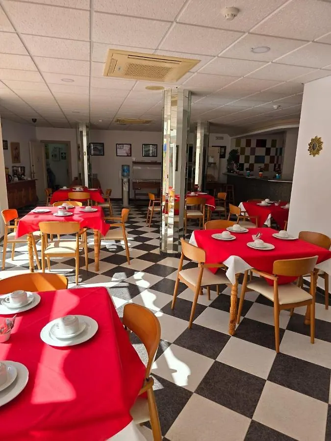 Hotel Betania Benalmádena 2*,